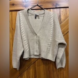 Divided juniors XL cable knit sweater